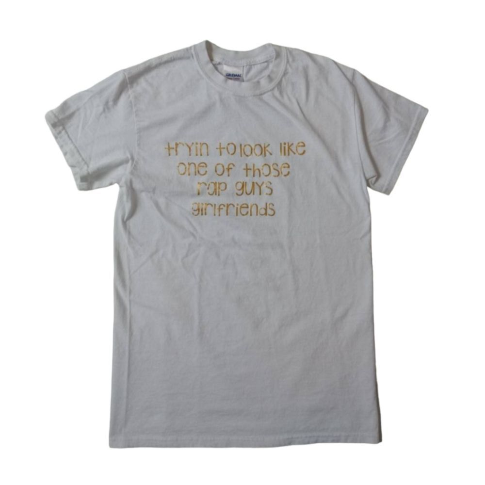 Gildan White Heat Pressed Graphic Print Unisex Short Sleeve T-Shirt Adult Small